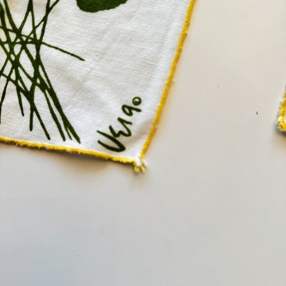 Vera Neumann 1970s Vintage Cloth Napkins (Set of 4) - Picture 5 of 6